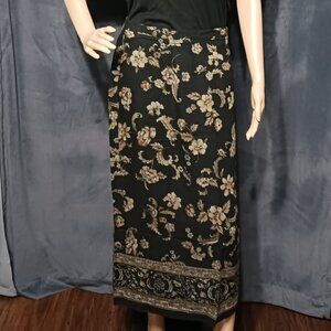 Jaclyn Smith Skirt 18 Slit Black Floral
